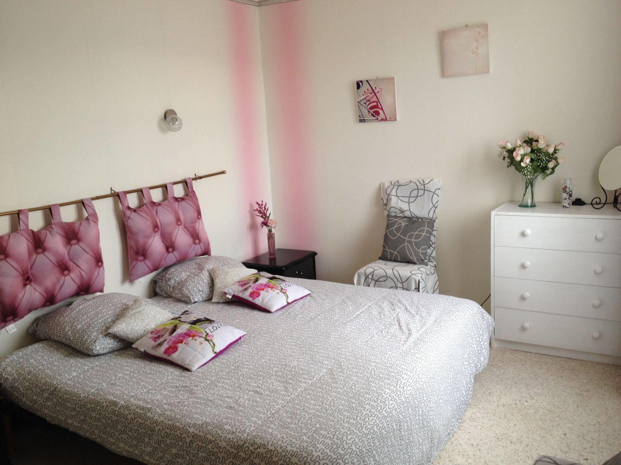 Appartement La Plage En Provence 르프라데 외부 사진