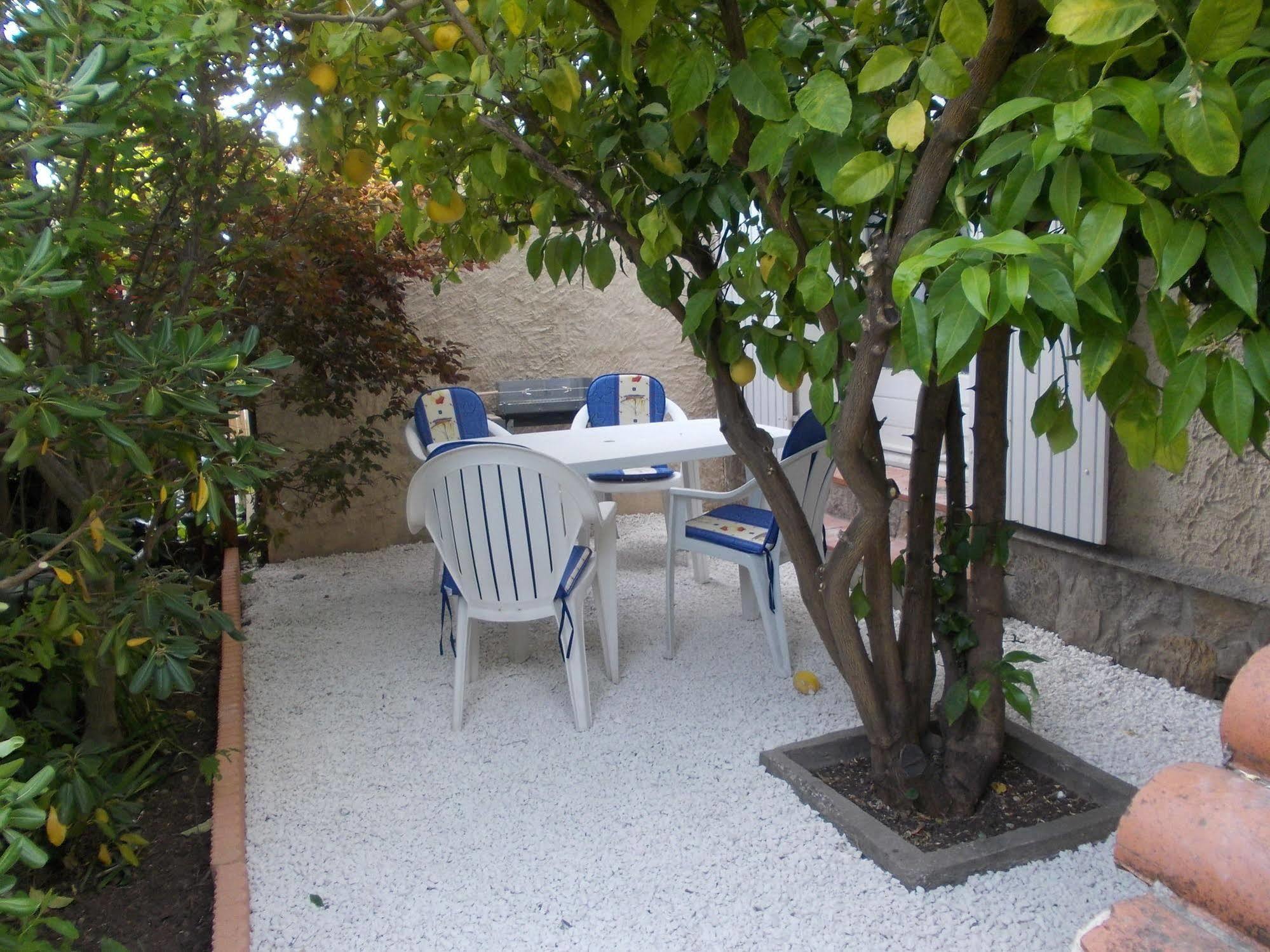 Appartement La Plage En Provence 르프라데 외부 사진